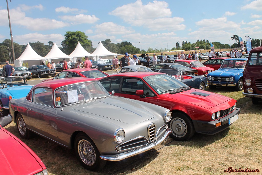 Alfa Romeo 1900C SS Touring Superleggera 1956 (854 cars produced) + Alfetta GTV6 (1980-1987)