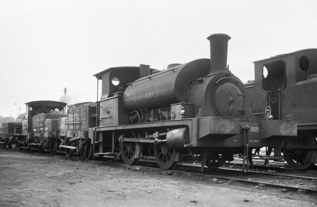 Y9 BR 68095 at South Leith 27-04-1952