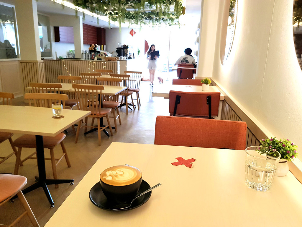 拿鐵 Latte rm$11 @ Espoir Cafe SS15