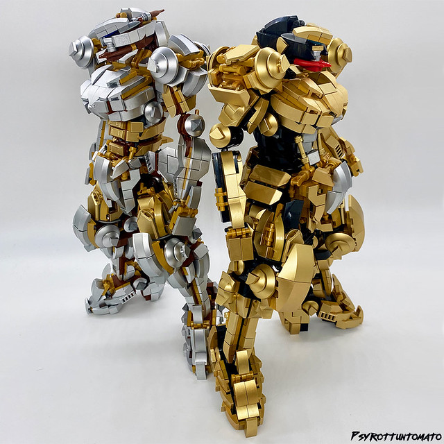 Lego Silver  and Gold  metal psyrottuntomato style mech