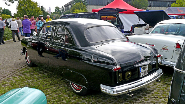 1951 Ford Deluxe Six Tudor Sedan