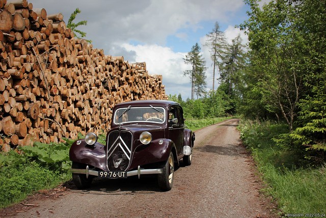 Citroën Traction Avant 11BL 1951 (99-76-UT)
