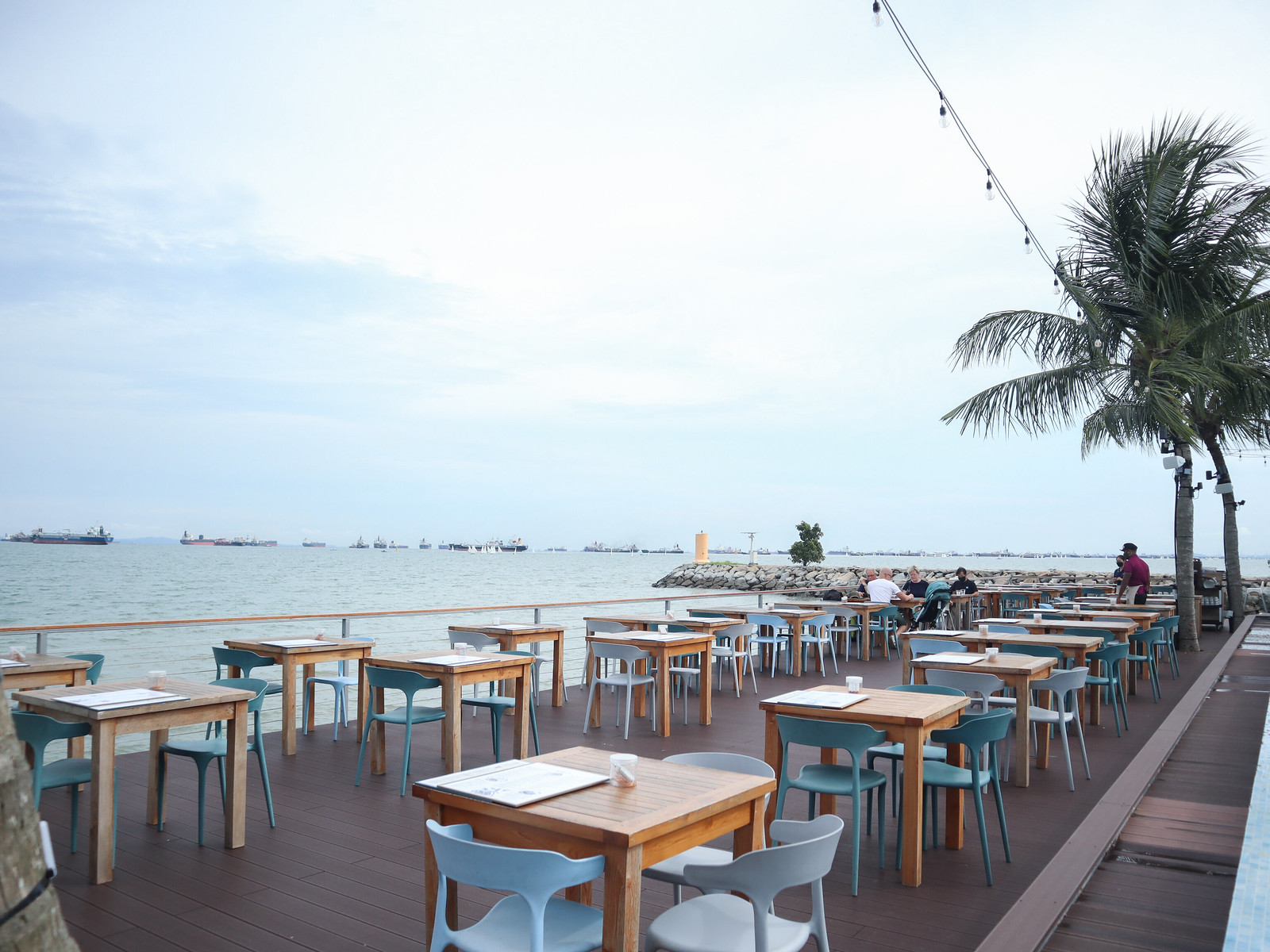 Stella Seaside Lounge - view