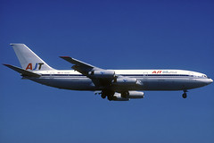 AJT Air International IL-86 RA-86065 BCN 30/06/2001
