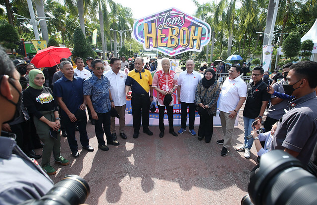 Karnival Jom Heboh 2022 Putrajaya Disambut Meriah Lebih 300,000 Pengunjung