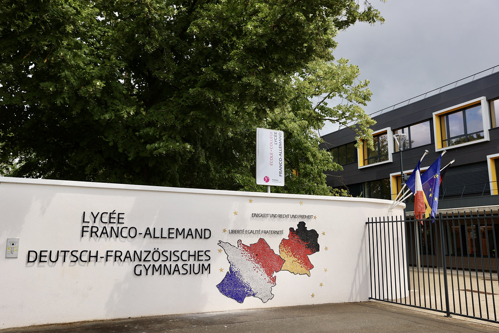 Inauguration du lycée Franco-Allemand de Buc