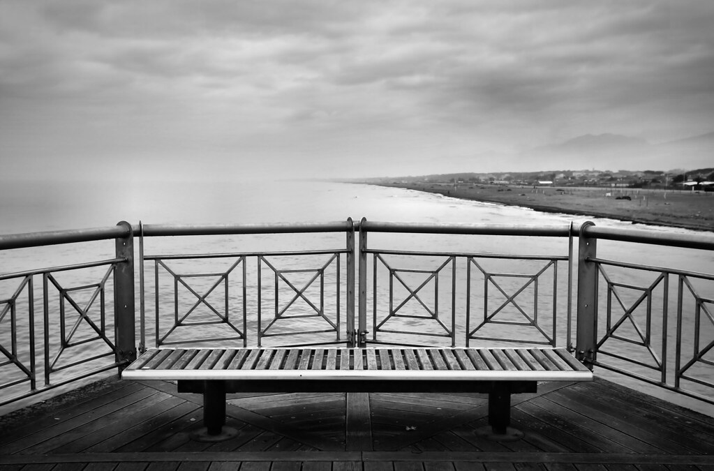 Bench on Infinity