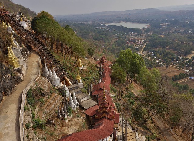 MYANMAR, Burma -in und an den Pindaya - Höhle (mit ca. 8000  Buddha-Statuen) covered stairway to the caves, 78936/20836