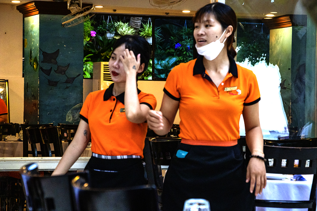 Two Ganh Hao waitresses on 6-29-22--Vung Tau copy