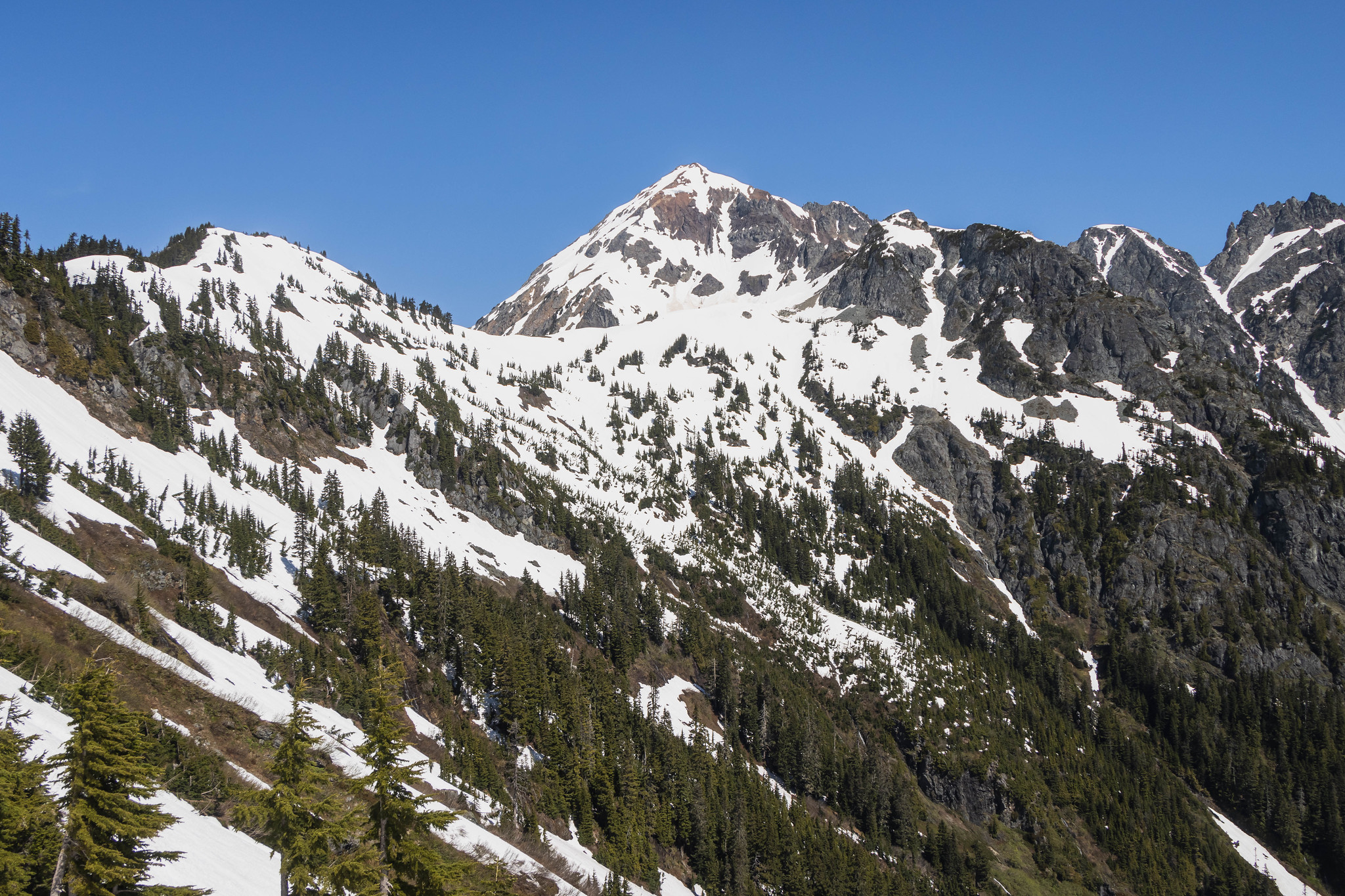 Aiming for High Pass below Mount Larrabee