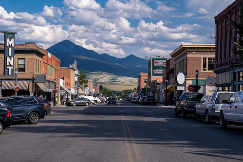 view summer city business streets mountains buildings livingstonmontana montana tourism town downtown