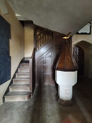 gallery stairs and font