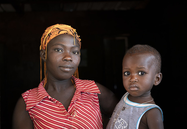 Mothers and their babies: West Africa