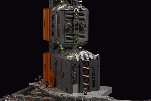 LEGO Cyberpunk District - EmpireLUG's Train collab