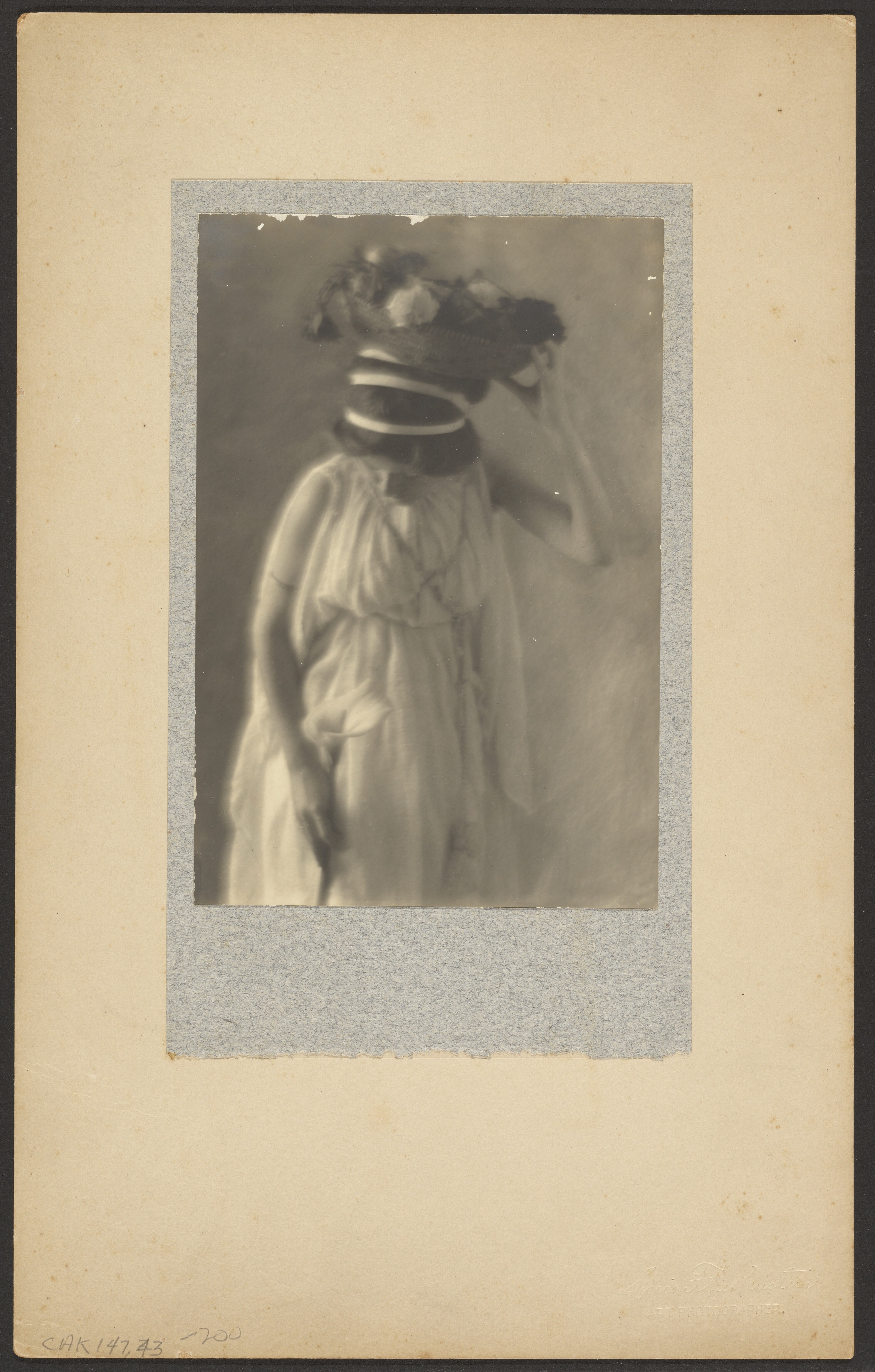 Louis Fleckenstein :: [Model in Classical Costume],1907-1915. | src The J. Paul Getty Museum