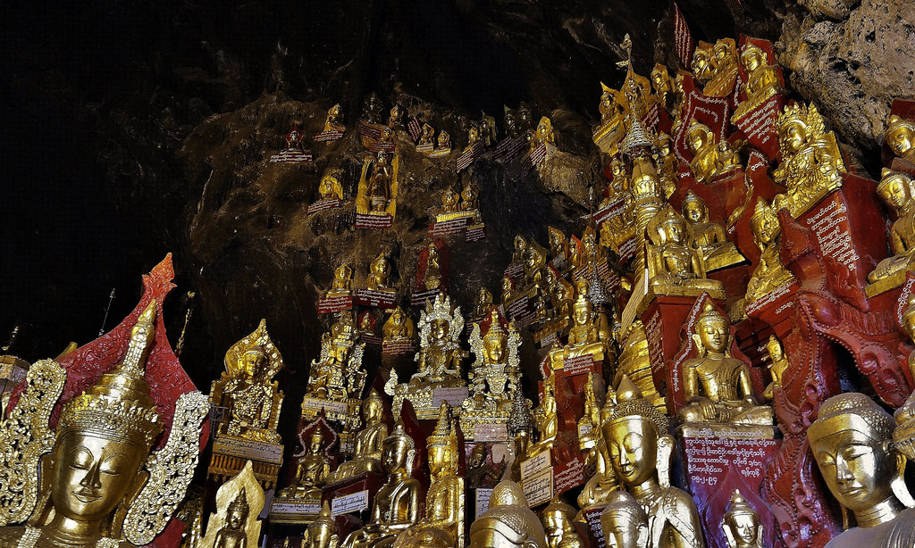 MYANMAR, Burma - in und an den Pindaya - Höhlen (mit ca 8000 Buddha-Statuen),  78945/20845
