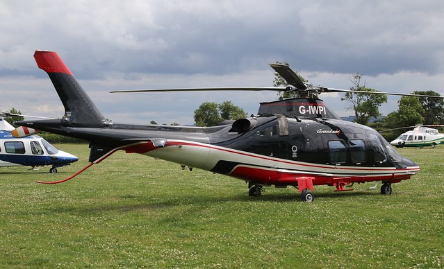 Agusta A109 G-IWPI Launton 03/07/22