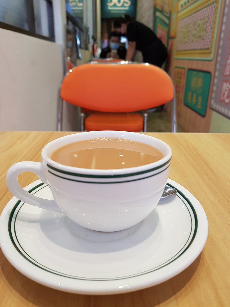 香港絲襪奶茶 Hong Kong Milk Tea rm$5.50 @ 金茶冰室 Gold Tea Cafe Kota Damansara