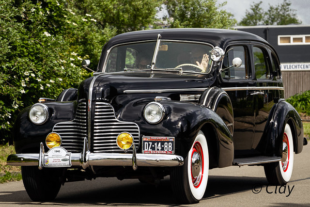 Buick Limited Sedan 1940 (9213)