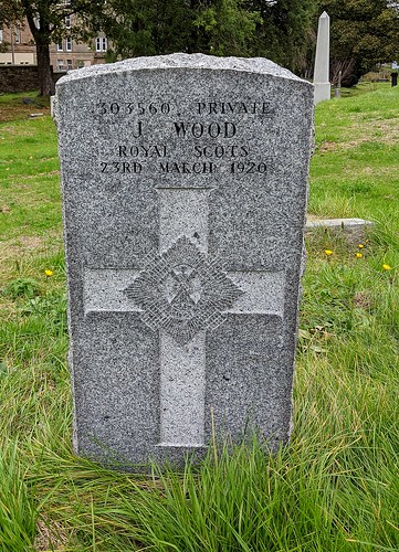 aWar Grave 15