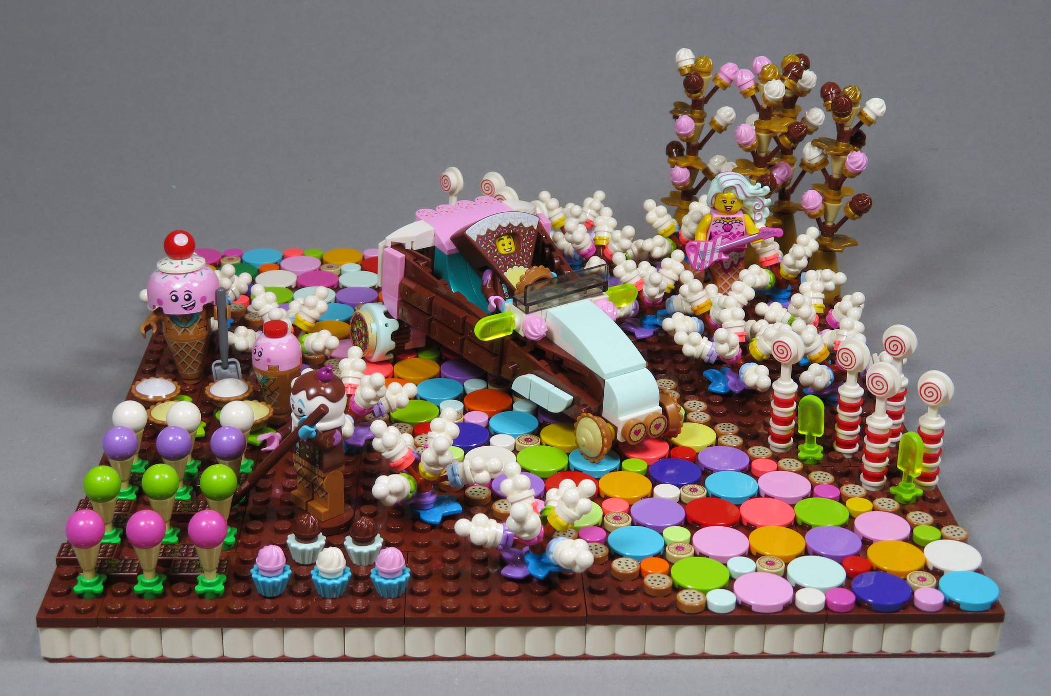 Cake Rover in Candy Land