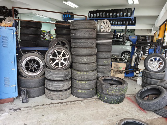 Tyre Shop