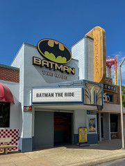 Photo 8 of 10 in the Batman: The Ride gallery