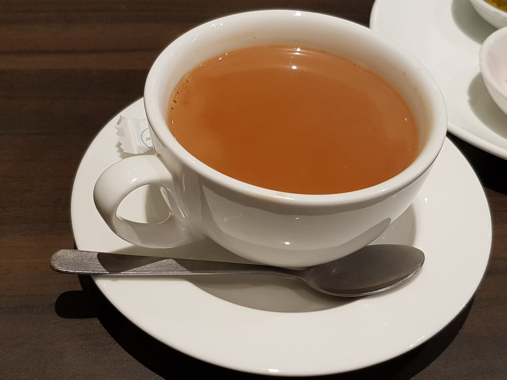 熱奶茶 Dai Cha Dim Hot Milk Tea rm$5.50 @ 大茶店 Dai Cha Dim USJ1 Damen Mall