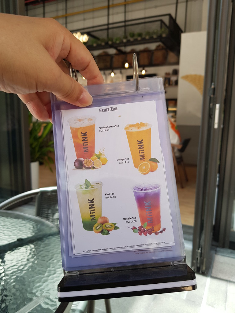 百香果茶 Passion Fruit Tea rm$14.60 @ MiiNK Coffee in 吉隆坡三井啦啦宝都购物公园 Lalaport BBCC, KL