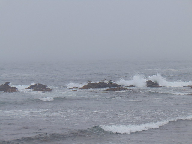 Waves crashing from the Atlantic (1)