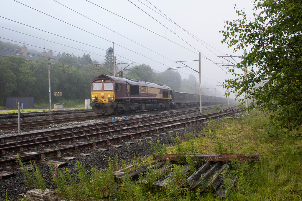 66 103 with 6M73 in the morning mist at Tebay.
