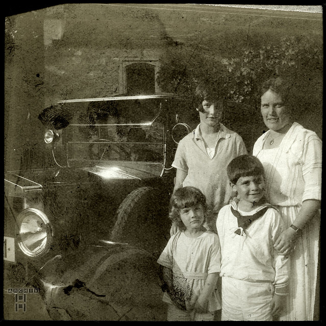 ArchivTappen29(Album1b)209 Familienalbum aus Bayern, Schloss Egg, Bernried, 1920er