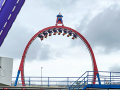 Photo 3 of 8 in the Superman Krypton Coaster gallery