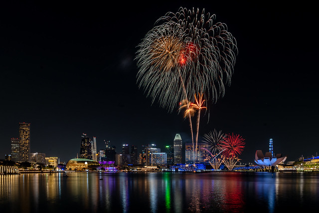 fireworks | marina bay | singapore (explore)