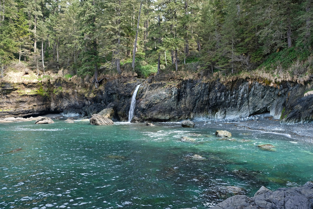Hidden waterfall between Sombrio Beach & Chin Beach, Vancouver Island, BC, Canada