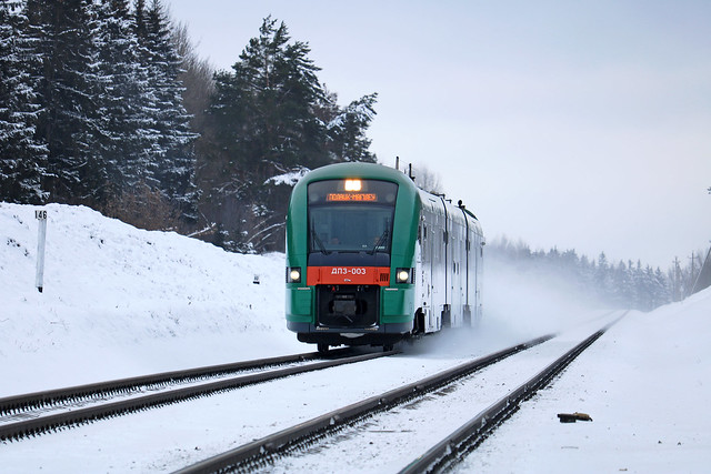 Дизель-поезд ДП3-003 на перегоне Лотва/Могилёв-1.