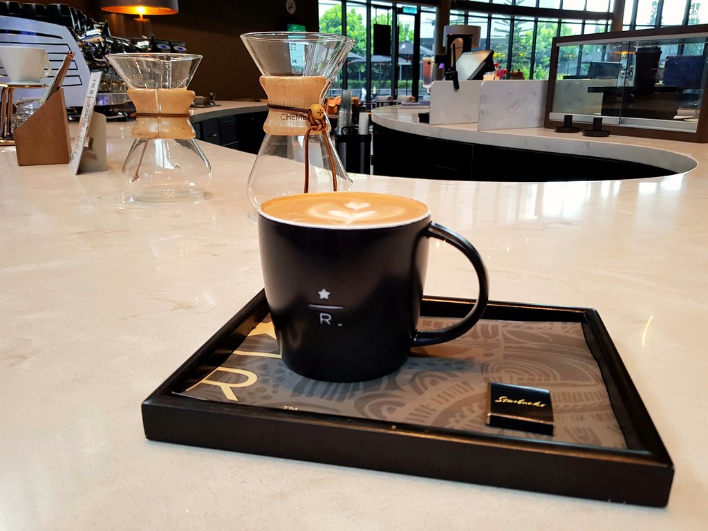 臻選拿鐵 Reserve Latte rm$18 @ 星巴克臻選 Starbucks Reserve in Tropicana Gardens Mall, Pj Tropicana Indah