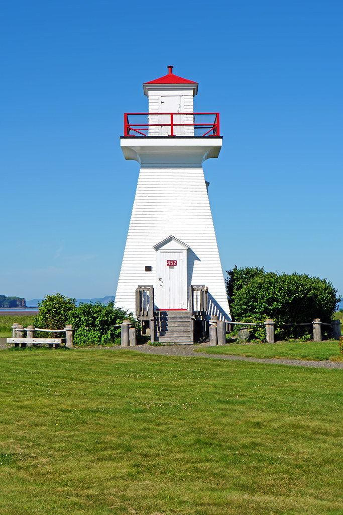 NS-01138 - Five Islands Lighthouse
