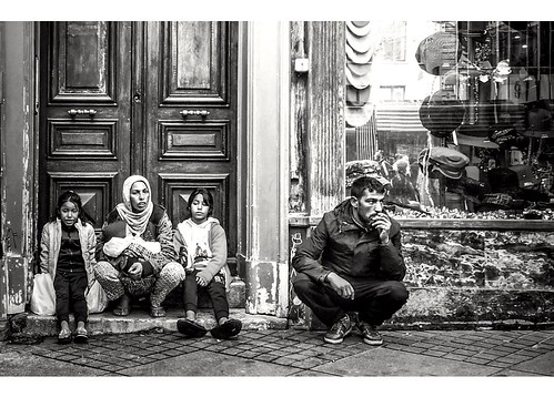 Dans la rue | by streetspirit13