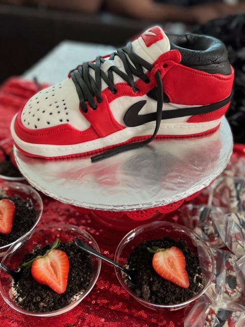 Sneaker Themed Sweet 16 by Must Love Cakes