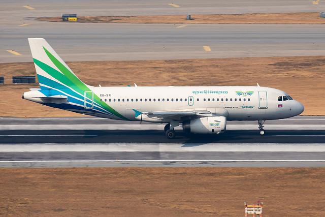 Lanmei Airlines | Airbus | A319-131 | XU-971