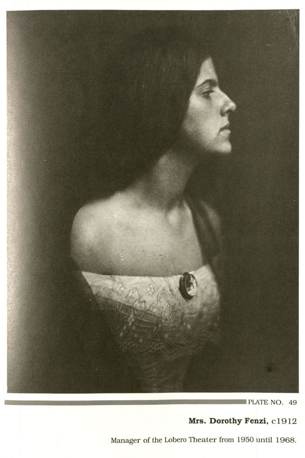 Mrs. Dorothy Fenzi (ca. 1912) by Carolyn & Edwin Gledhill. In: The Gledhill Portraits of Santa Barbara (1988); plate 49 @ internet archive