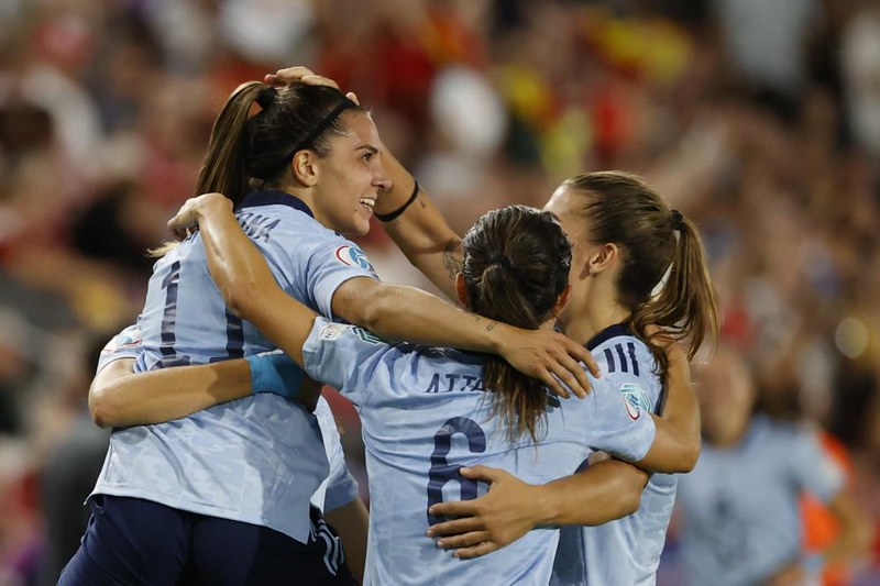 Eurocopa femenina 2022| España derrota a Dinamarca y pasa a los cuartos de finales