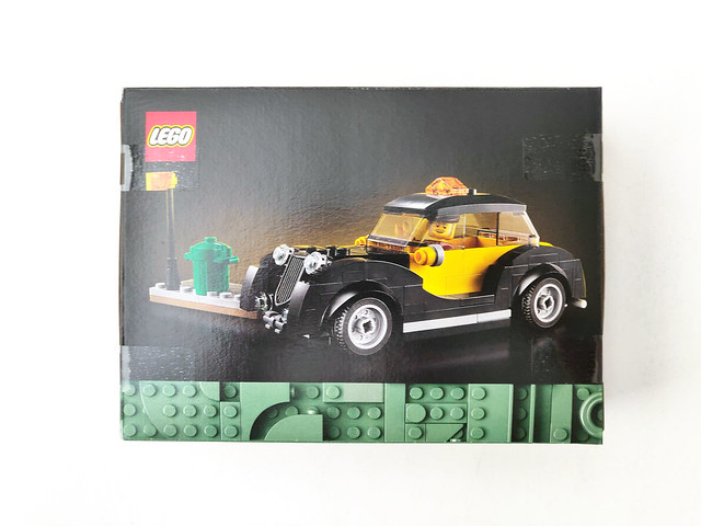 LEGO Vintage Taxi (40532)