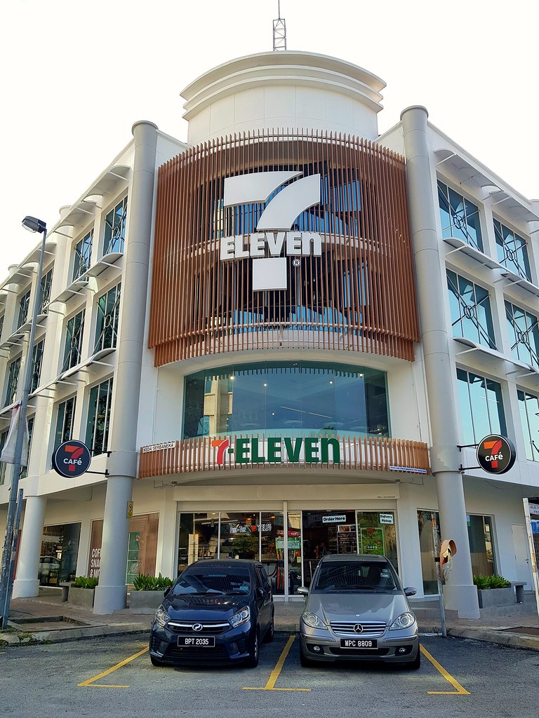 @ 7-Eleven (7 Café) Bandar Puteri Puchong