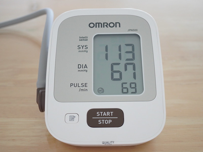 Omron Upper Arm Blood Pressure Monitor (JPN500) - Blood Pressure Readings