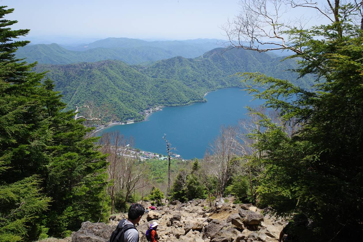 【日光】男体山 登山道から眺める中禅寺湖