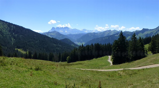 05.14.22. Panorama sur les Dents du Midi (Suisse)