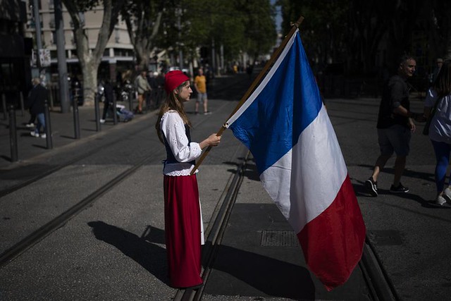 Estudios indican que los hijos de los inmigrantes se asimilan cada vez más a la sociedad francesa