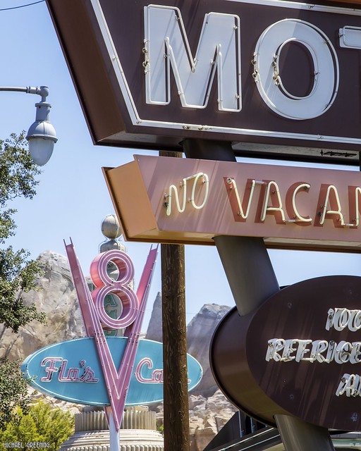 No Mo Motel...
